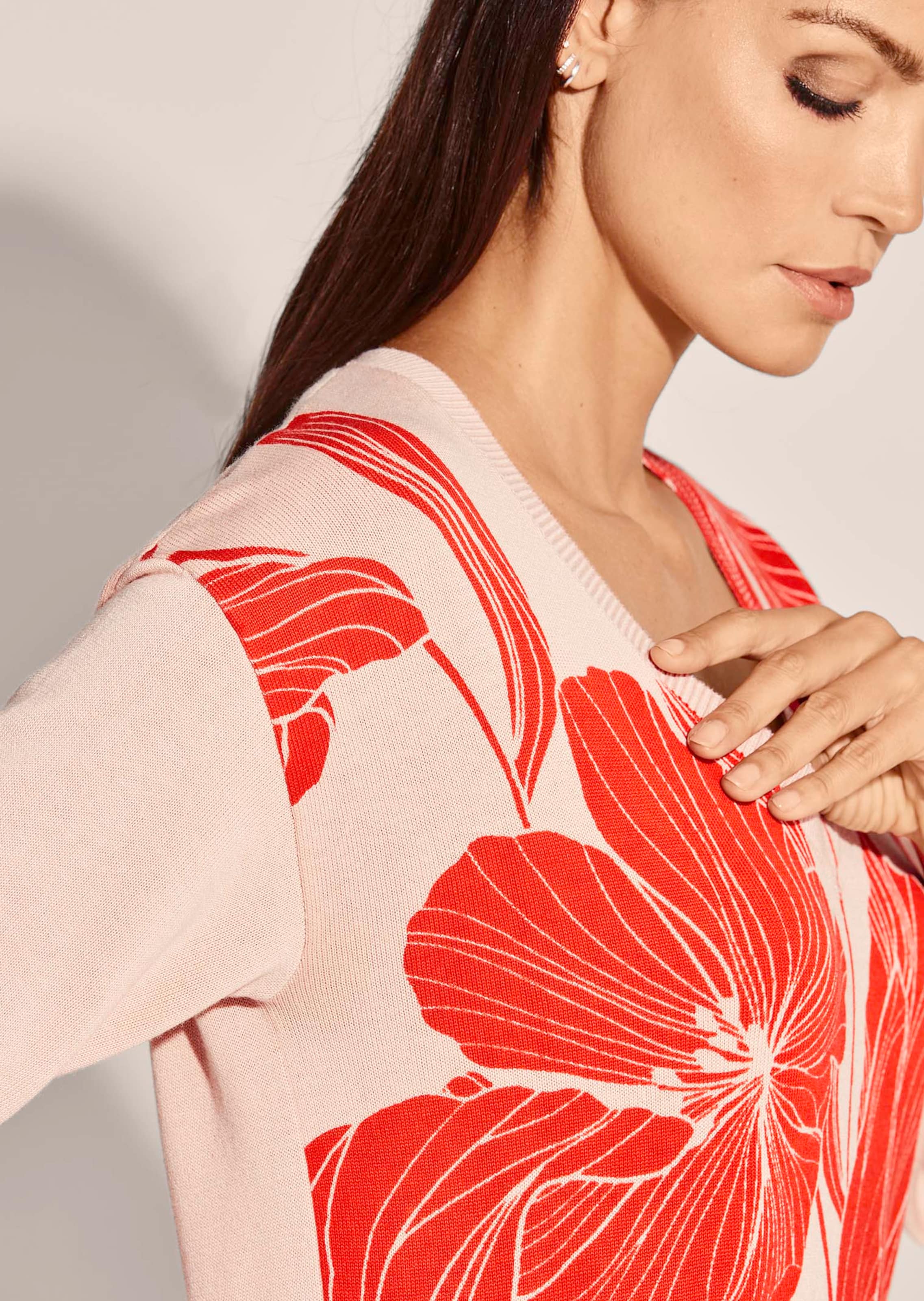 Feinstrickpullover mit floralem Print 4