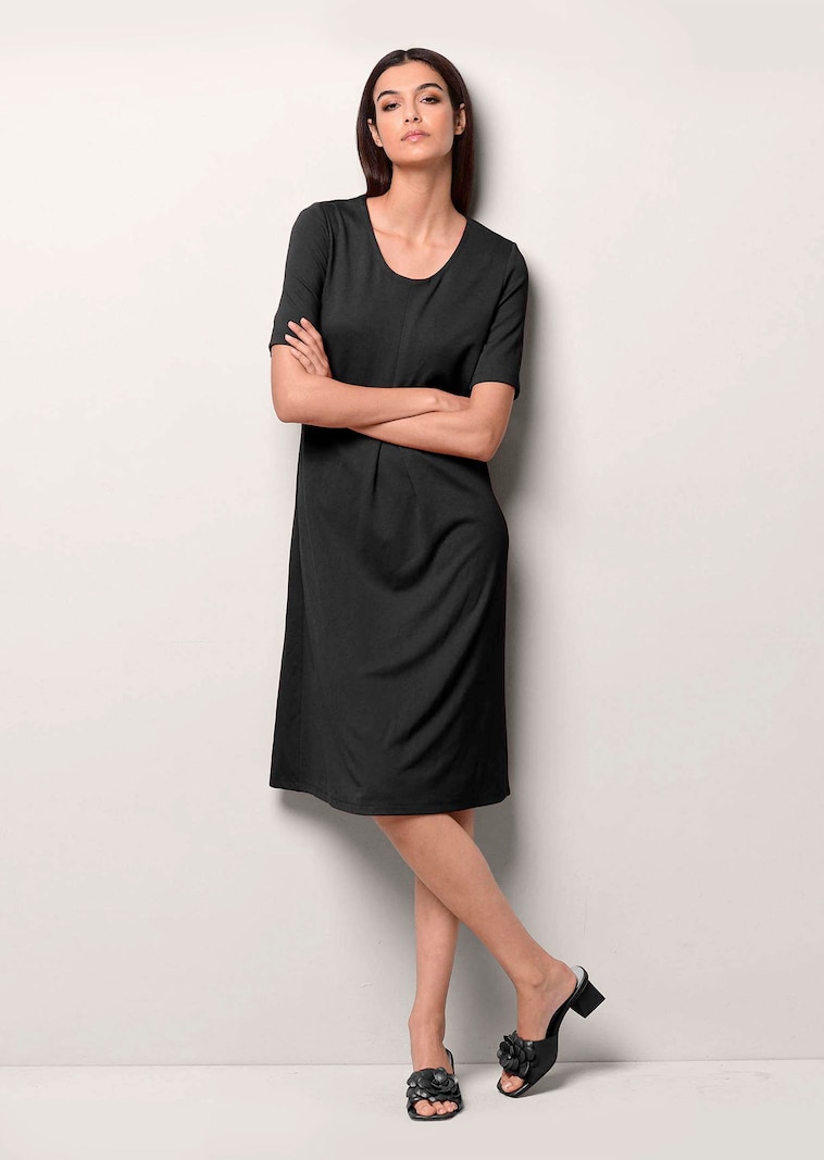 Kleid aus trageangenehmer Jerseyware