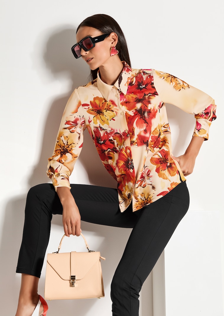 Bluse mit floralem Muster