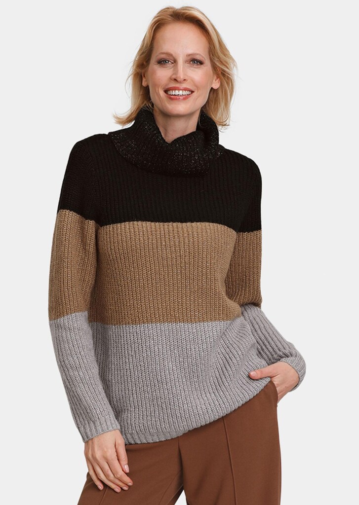 Hochwertiger Rollkragenpullover mit effektvollem Glanzgarn