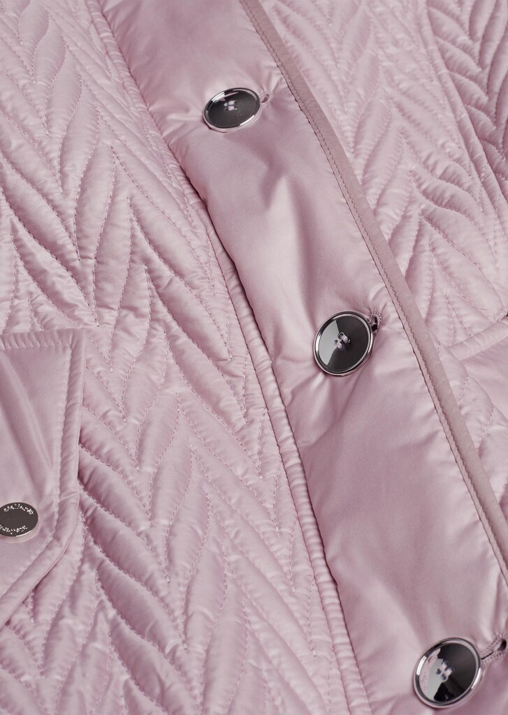 Longjacke mit außergewöhnlicher Steppung