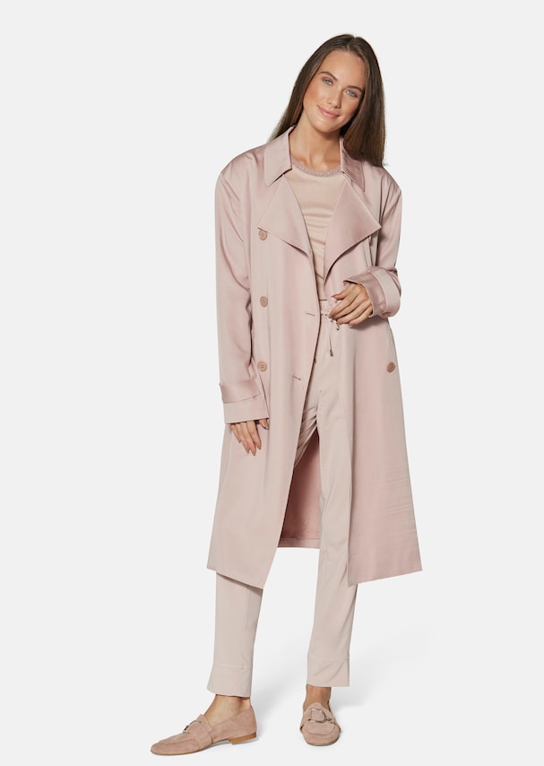 Trench-style short coat with 3/4-length sleeves 1