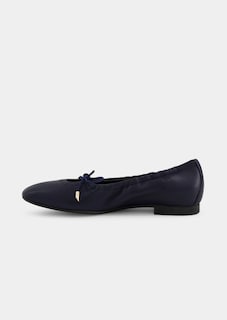 Ballerinas aus Leder mit klassischer Schleife thumbnail 4