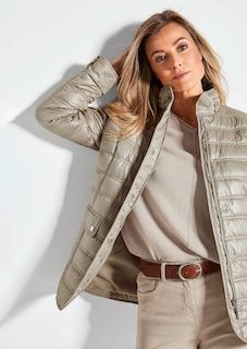 Leichte Steppjacke mit vielen Details thumbnail 4