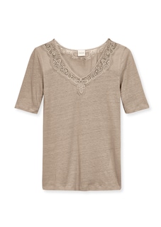 Short-sleeved linen shirt with a fine lace accent thumbnail 6