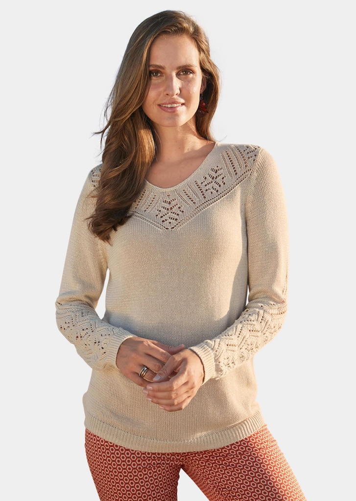 Licht glanzende tricot pullover met aantrekkelijke ajourinzetten