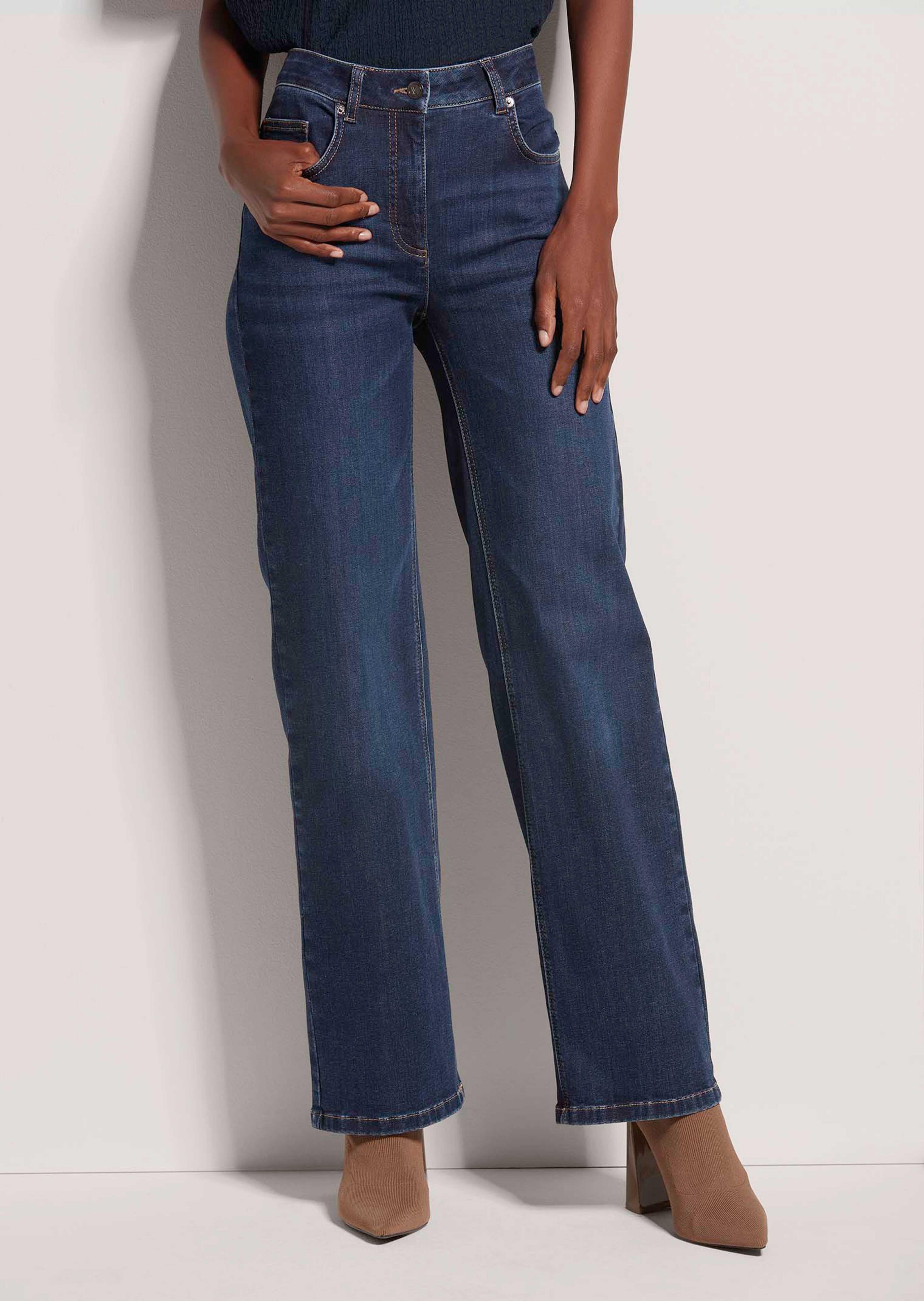 Five-Pocket-Jeans mit weitem Bein