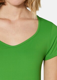 Shirt mit Herzausschnitt thumbnail 5