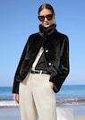 Modische Kurzjacke aus Webpelz thumbnail 1