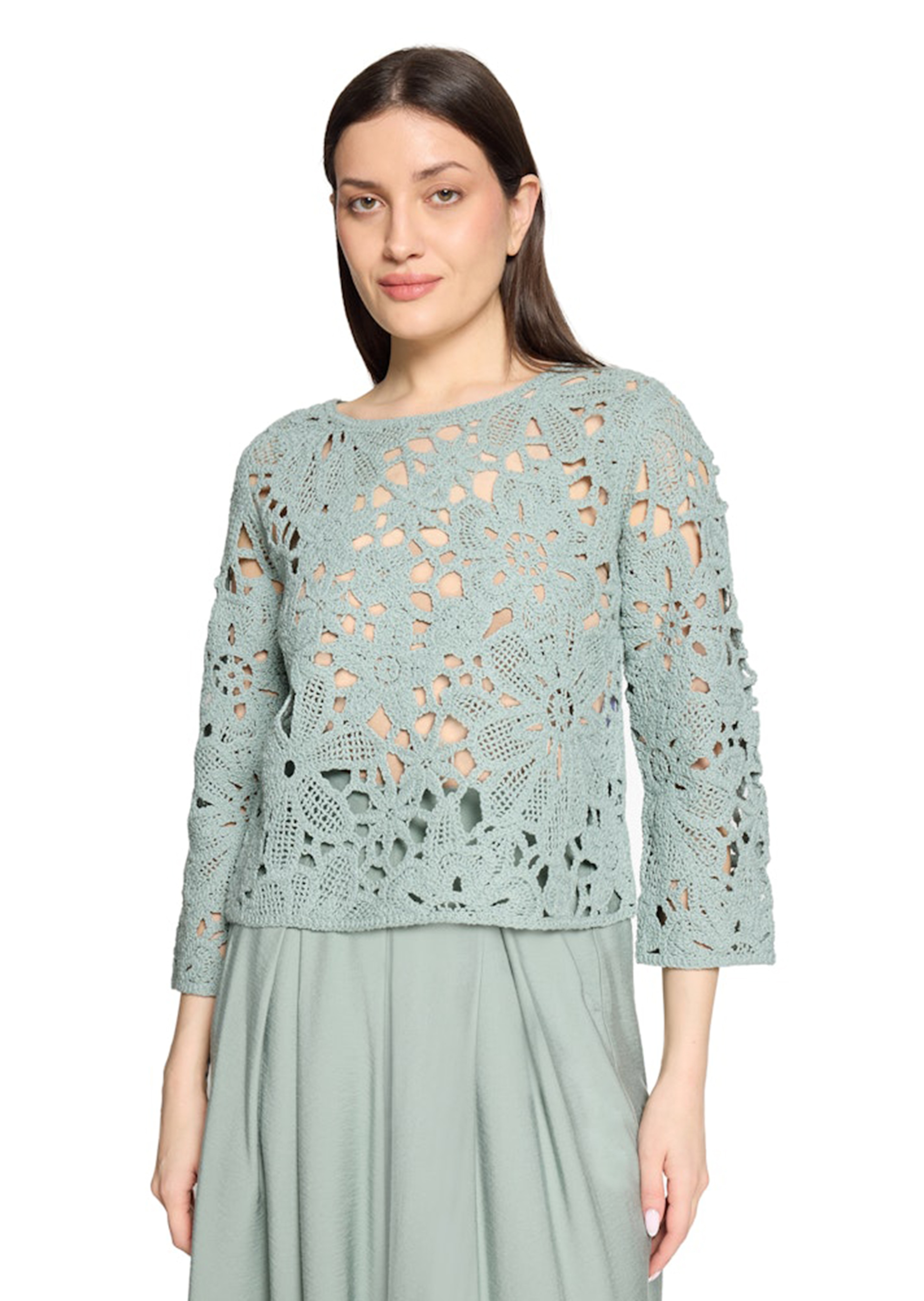 Häkelpullover mit Blütenmuster