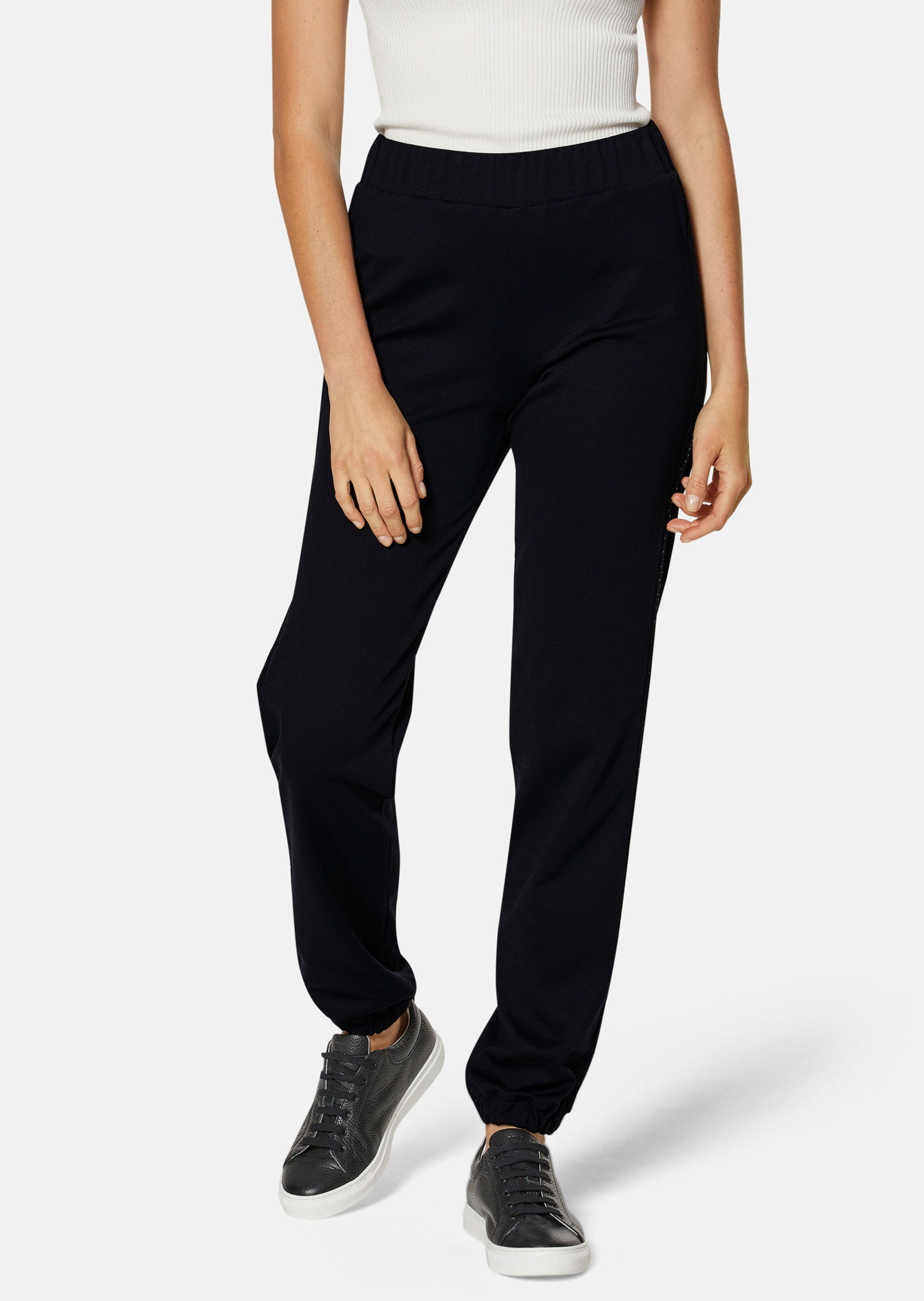 Loungehose mit Strassverzierung