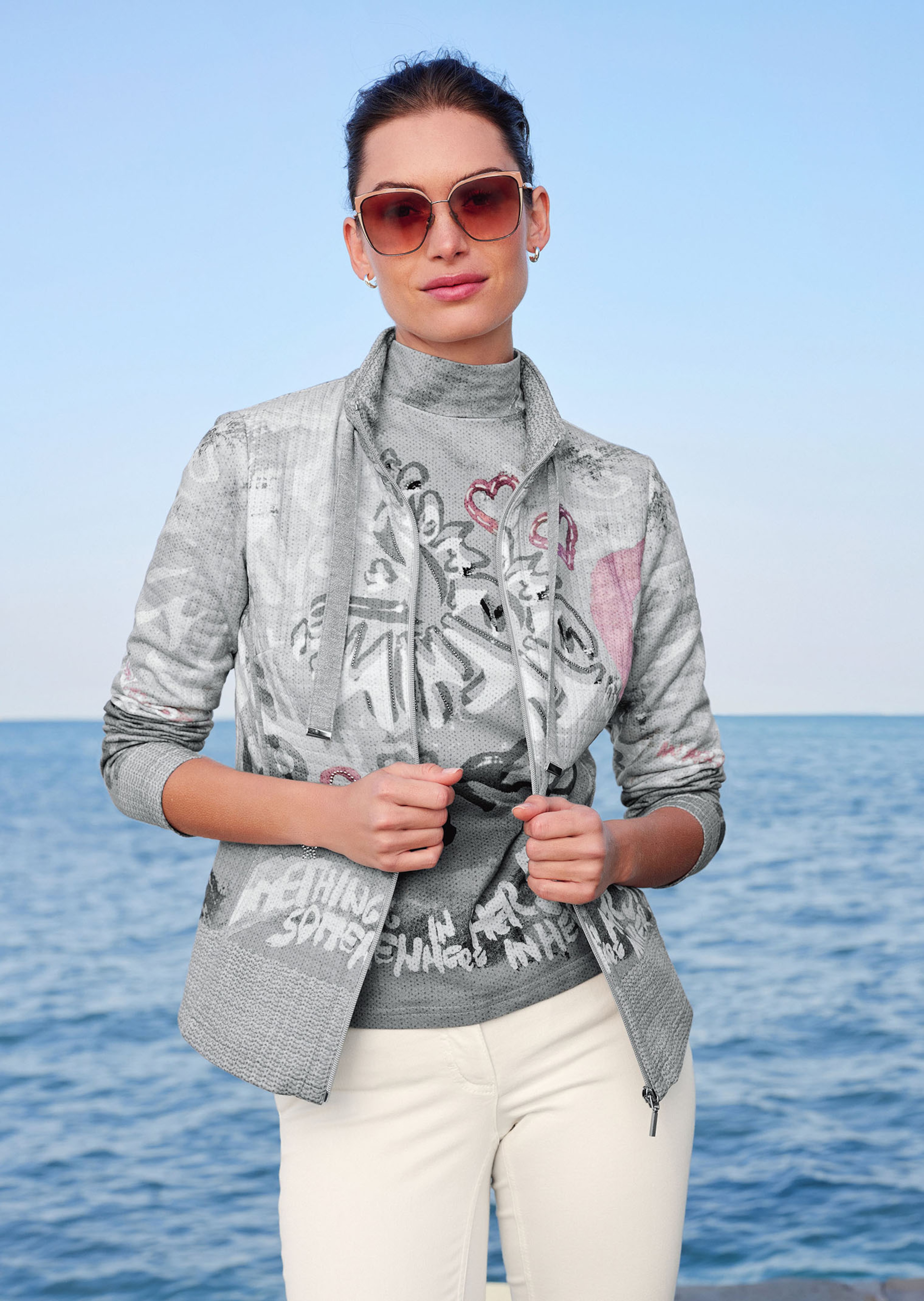 Rundum bedruckte Sweat-Jacke