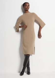 Knitted dress thumbnail 7