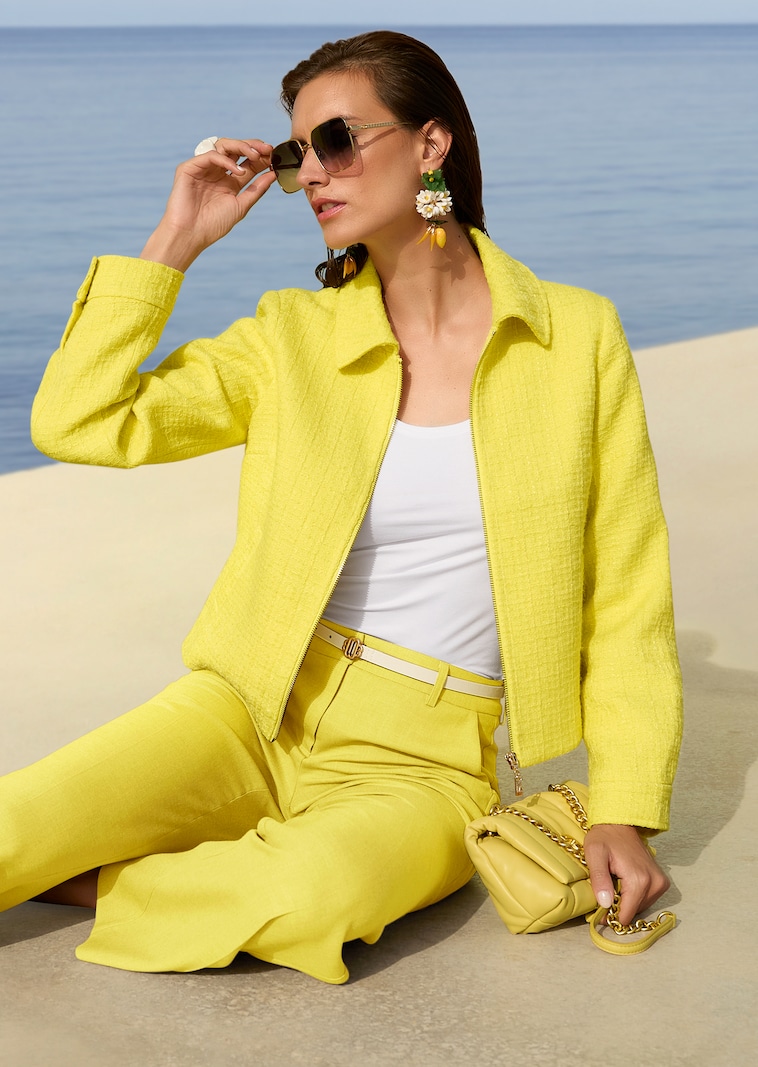 Kurzer Bouclé-Blazer