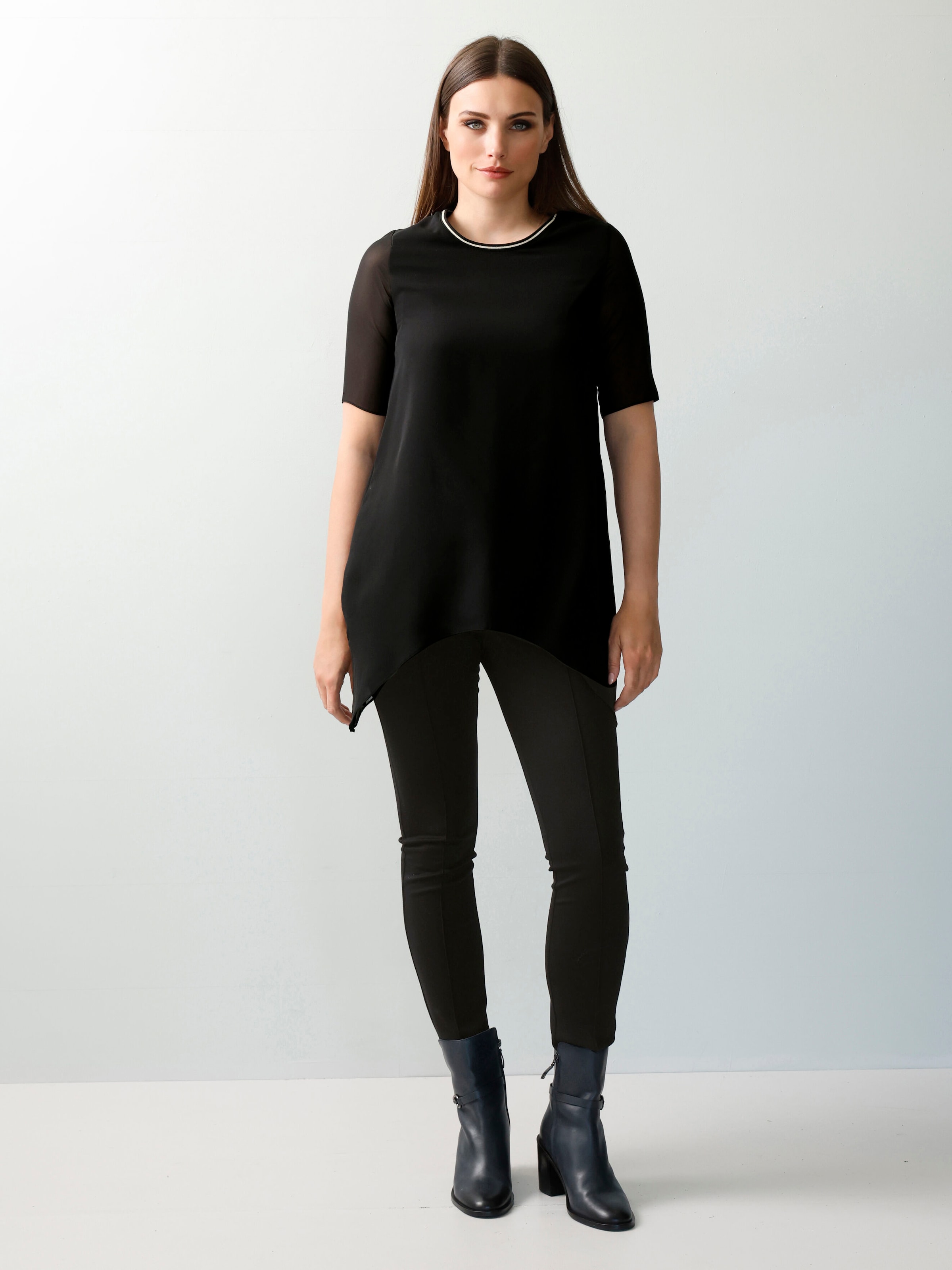 Longshirt mit Zipfelsaum