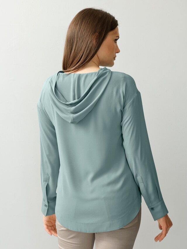 Bluse mit Kapuze 2