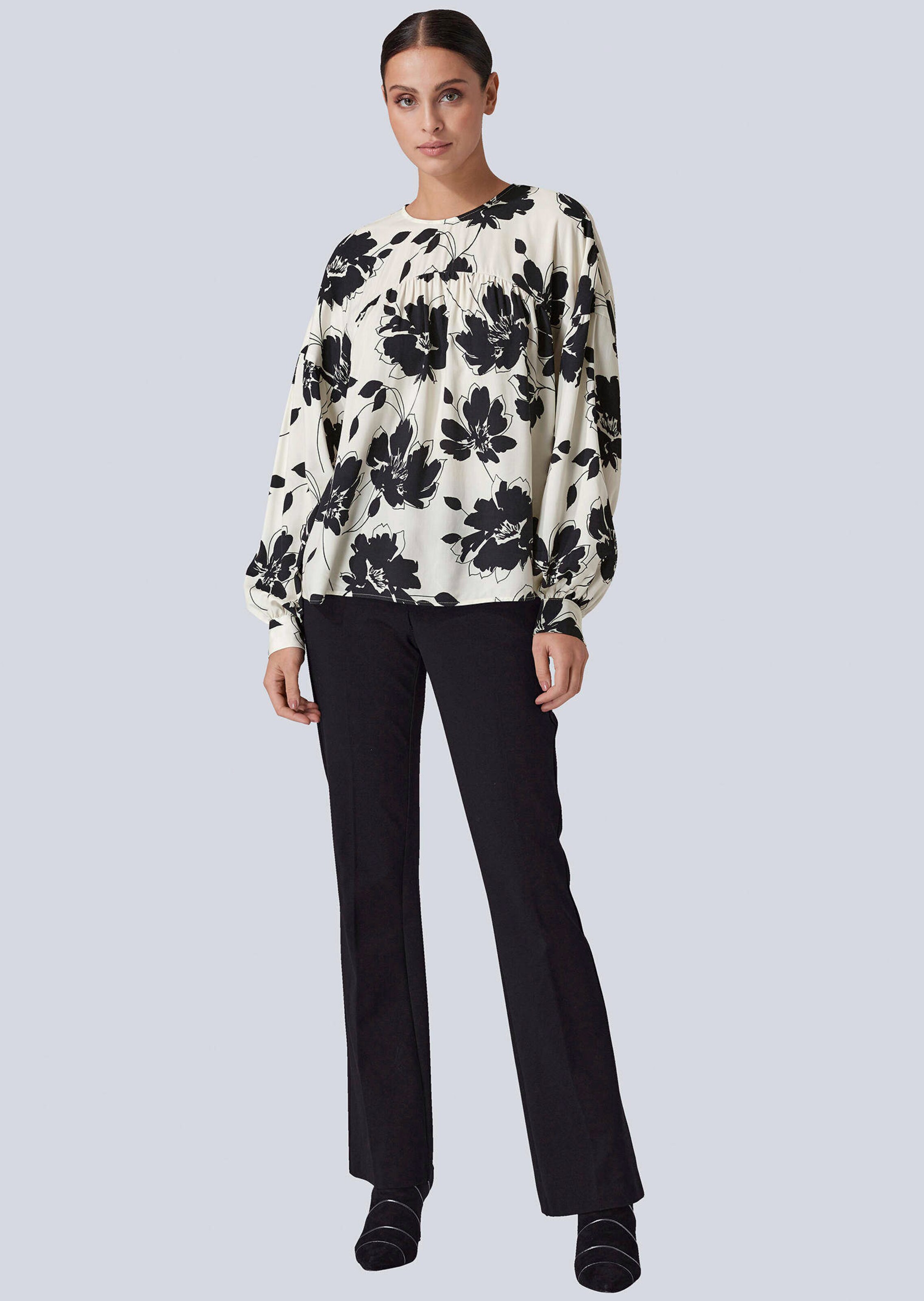 Hose mit Bügelfalte 1