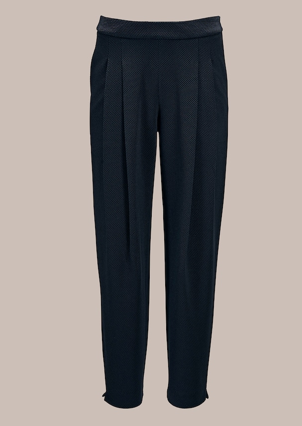 Pleated trousers in elegant textured quality 5