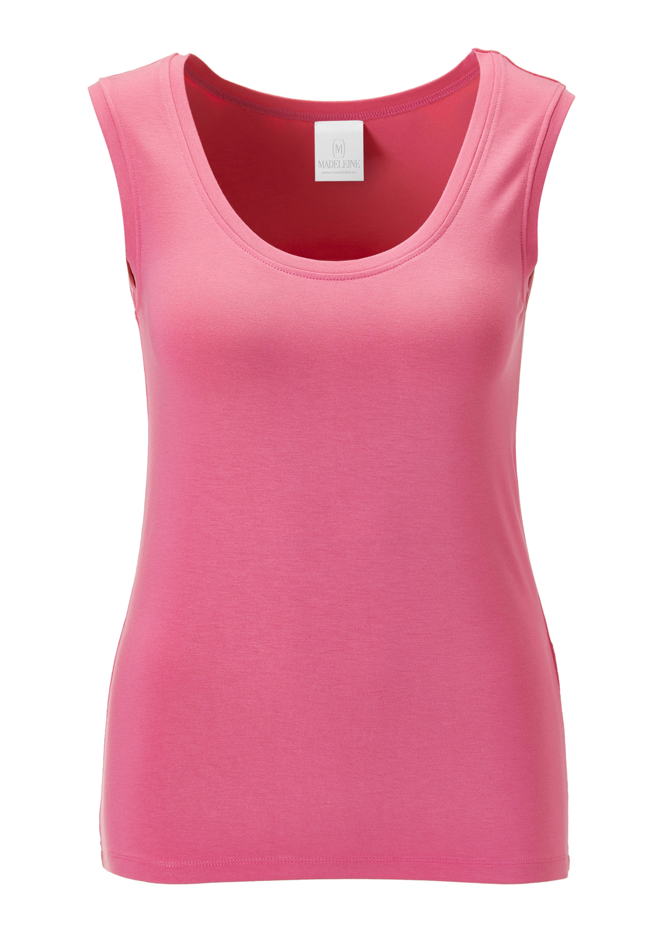 Tank top with wide straps
