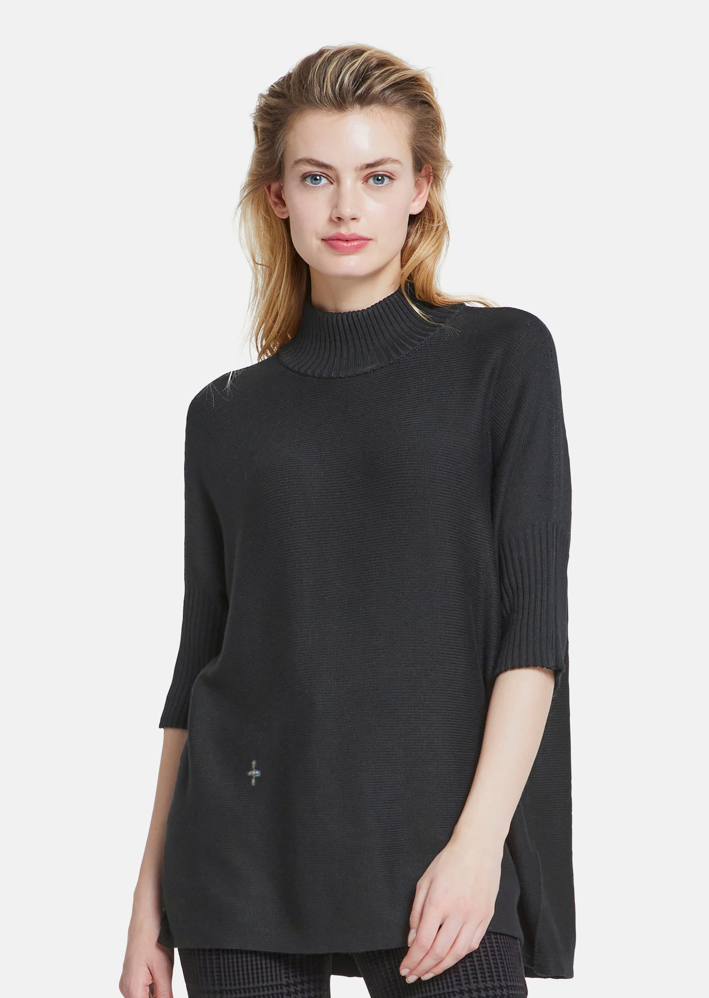 Kurzarmpullover mit Stehkragen