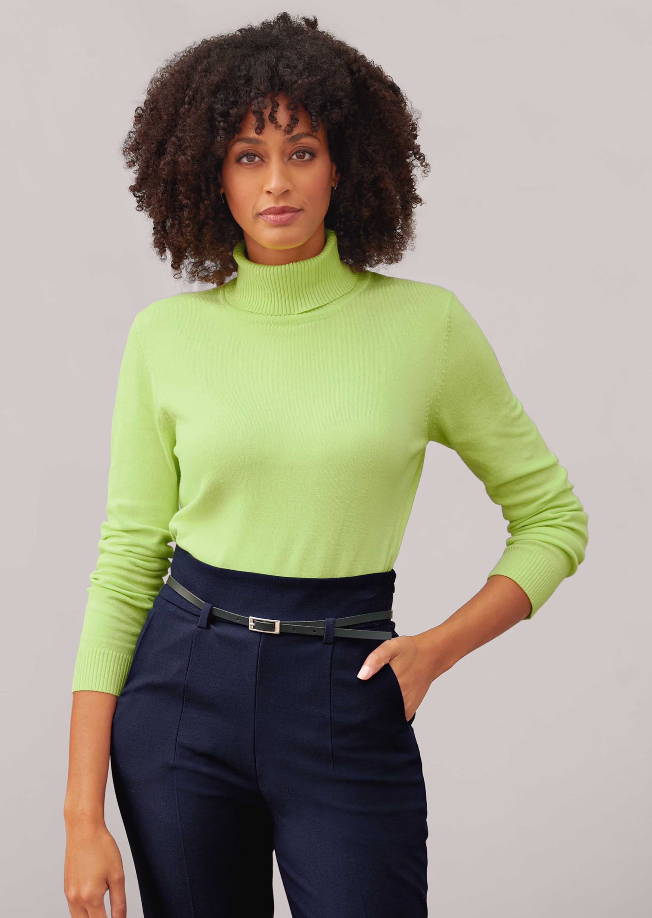 Fine knit jumper with viscose and elastane in lime green MADELEINE Fashion