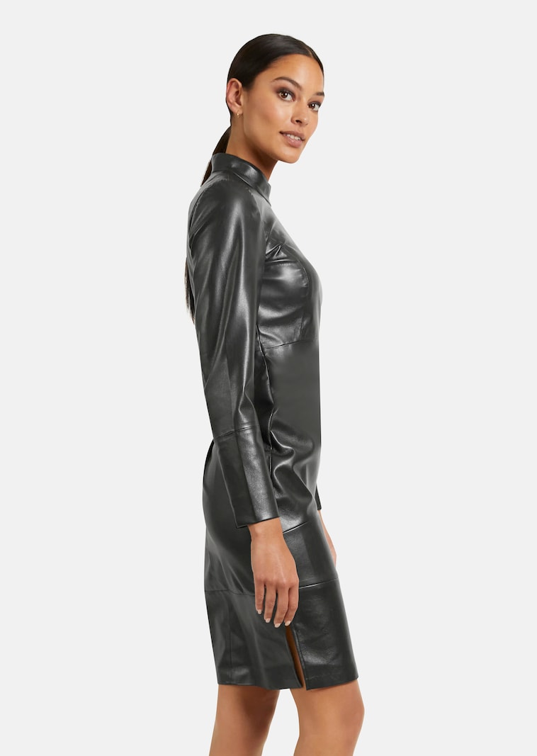 Faux leather sheat dress with long sleeves in black | MADELEINE Fashion Faux leather sheat dress with long sleeves in black | MADELEINE Fashion