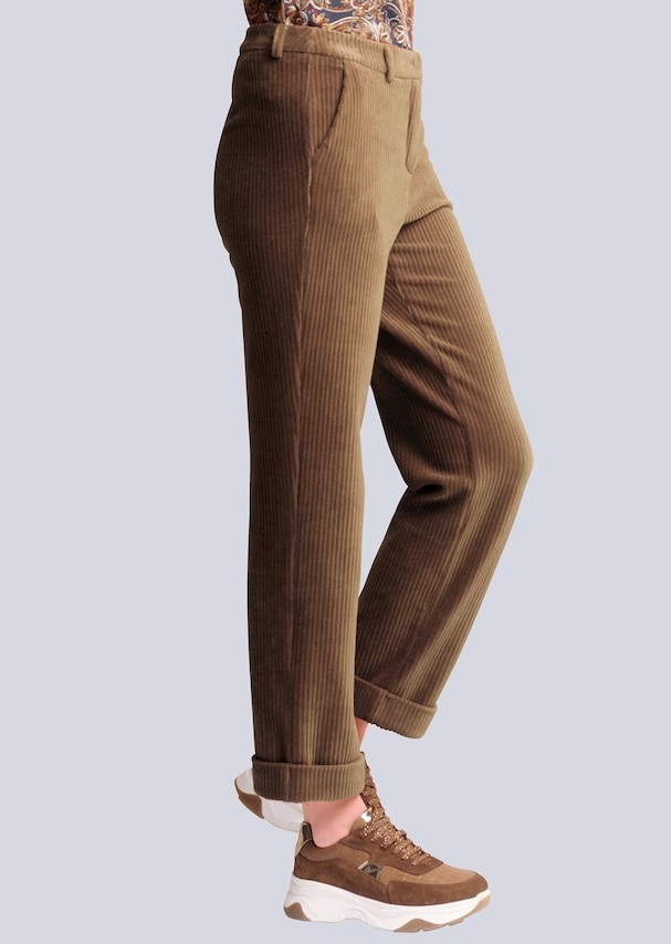 Cordhose aus softem Material 2