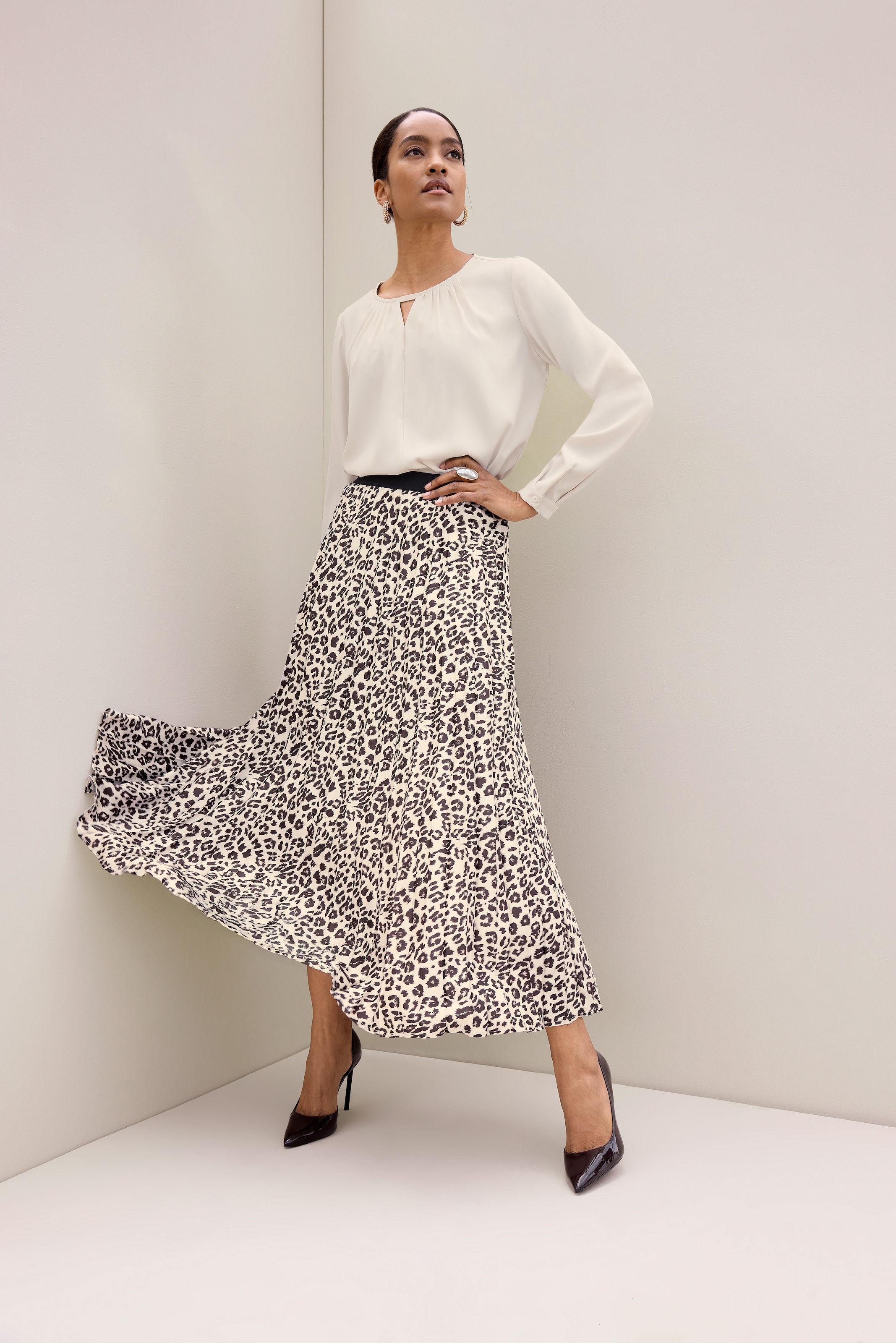 Legere Bluse mit Cut-out