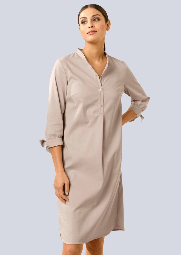 Kleid mit Rundhalsausschnitt 3