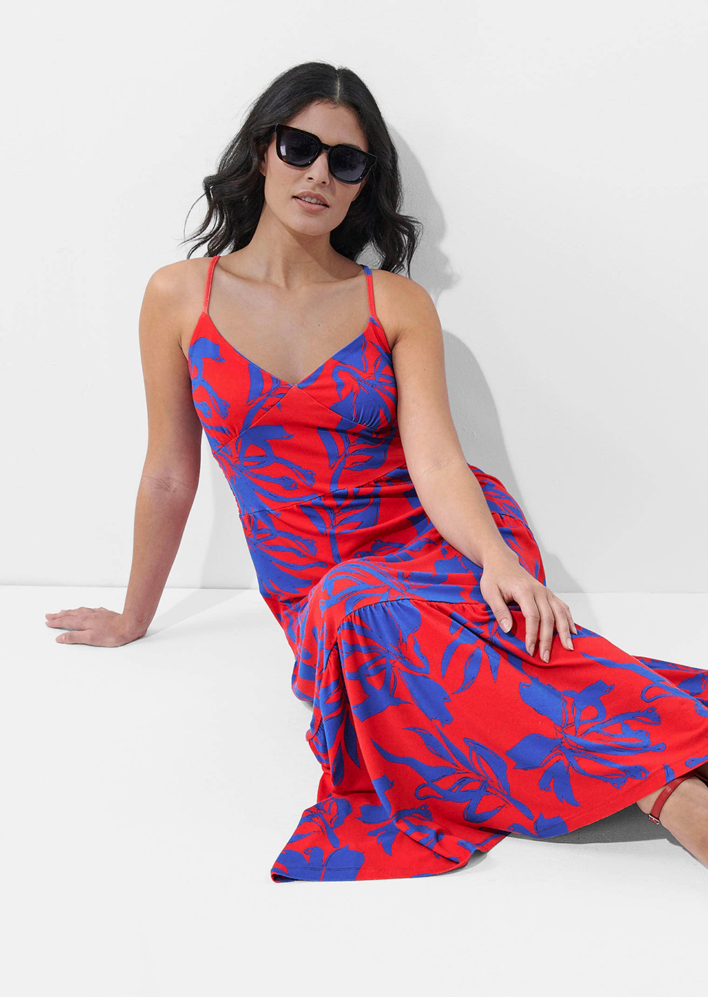 Strandkleid mit Blütenprint 3