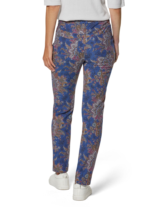 Schlanke Jeans mit Paisley-Print 2