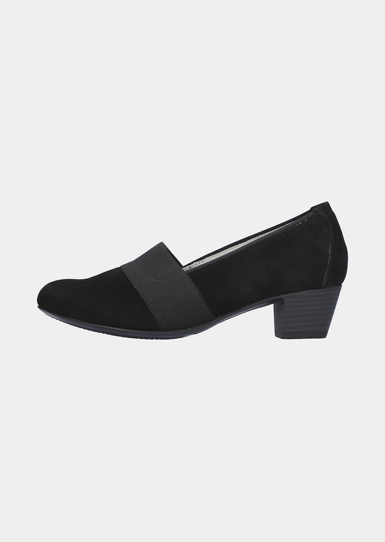 Pumps aus Nubukleder mit Blockabsatz