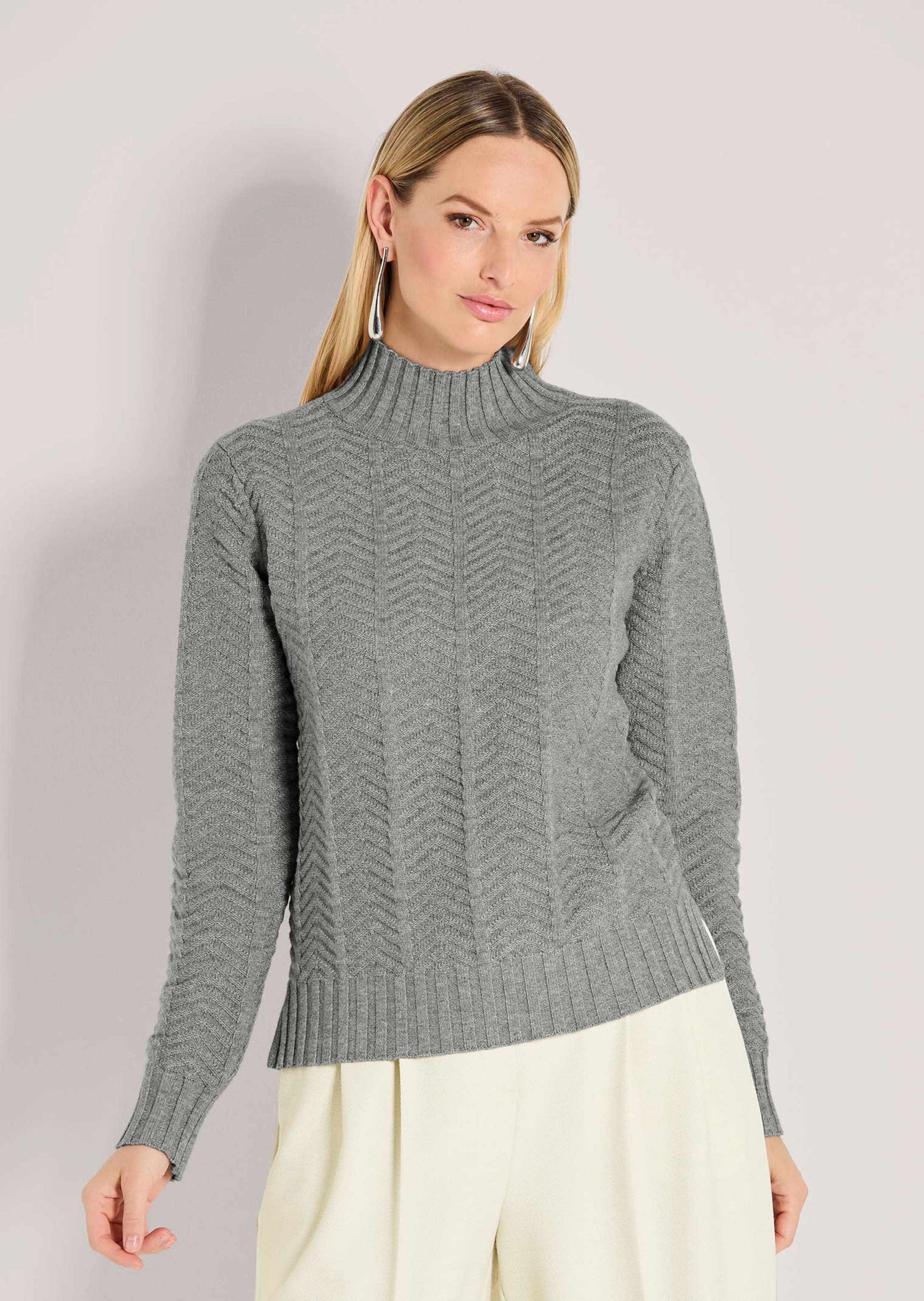 Pullover