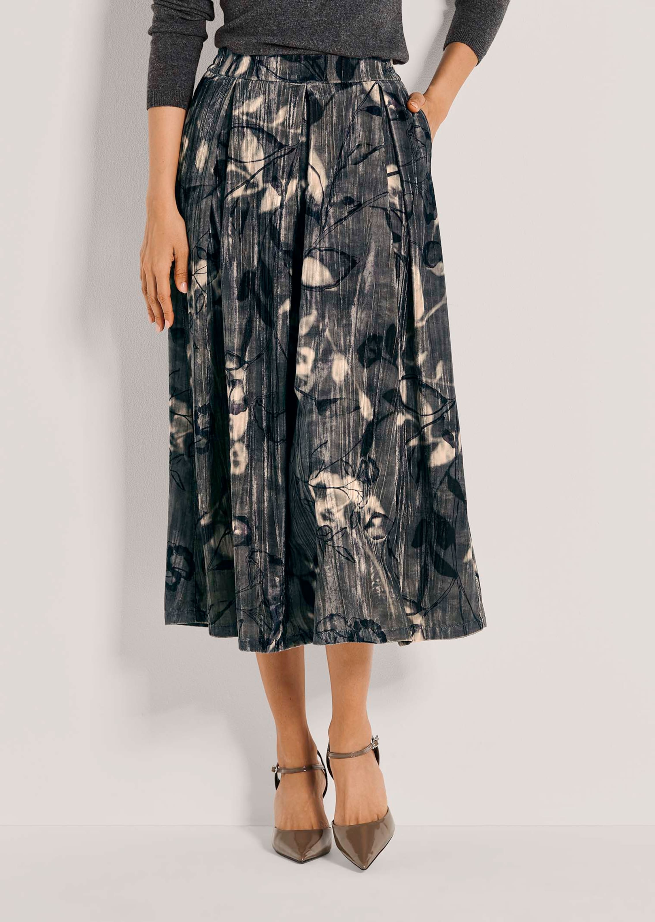 Schwungvoller Crinkle-Samtrock mit Floral-Print