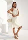Sleeveless lace dress with tie ribbon and wide skirt thumbnail 7