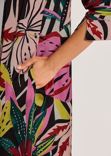 H-line dress with floral print and 3/4-length sleeves thumbnail 5