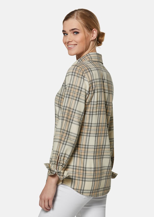 Check shirt in a warm flannel material 3