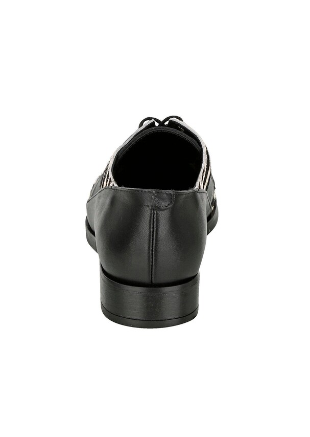 Schnürer mit spitzzulaufender Vorderkappe 3