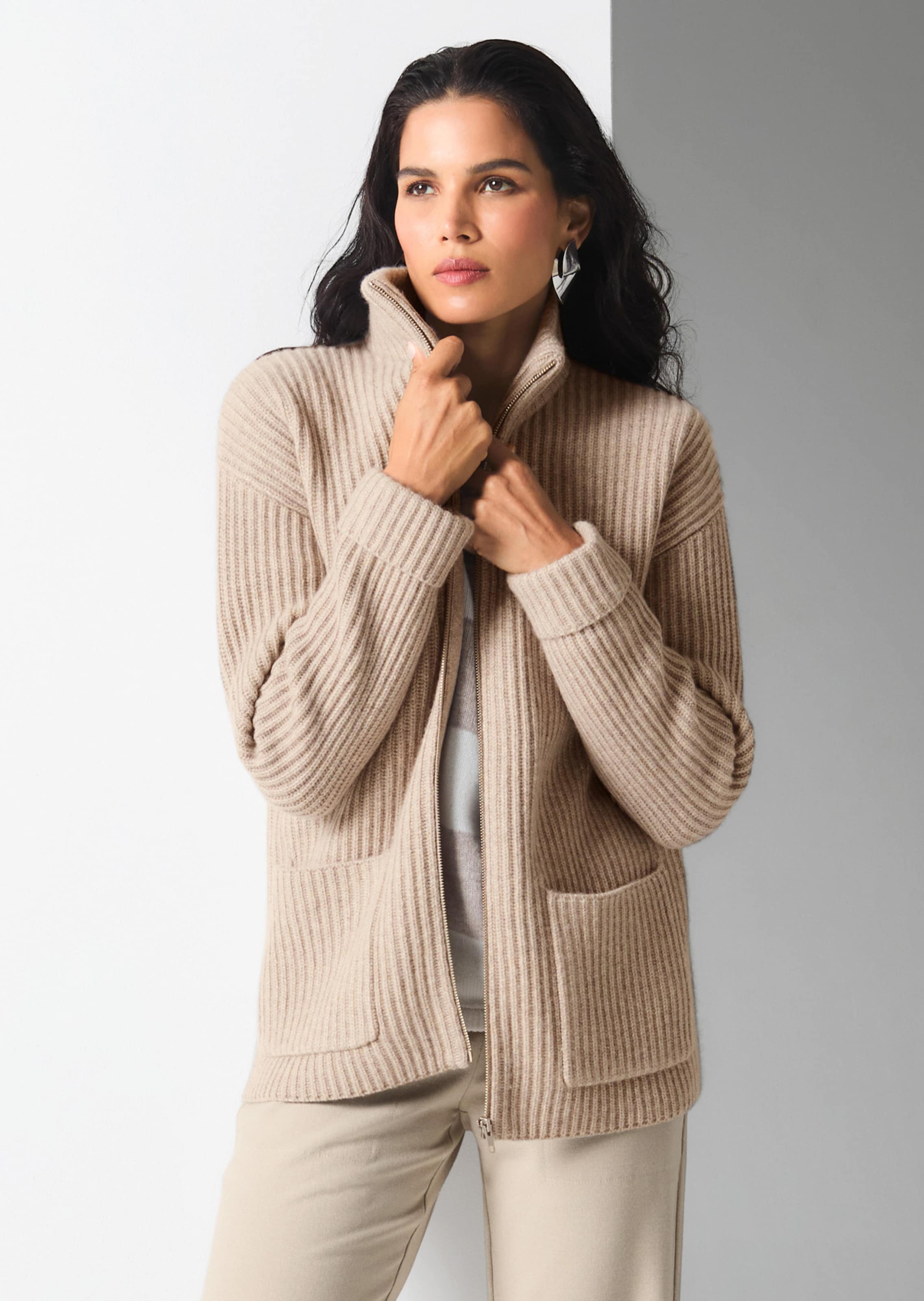 Grobstrickjacke mit Reissverschluss