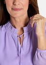 Chiffonbluse mit femininem Ausschnitt thumbnail 5