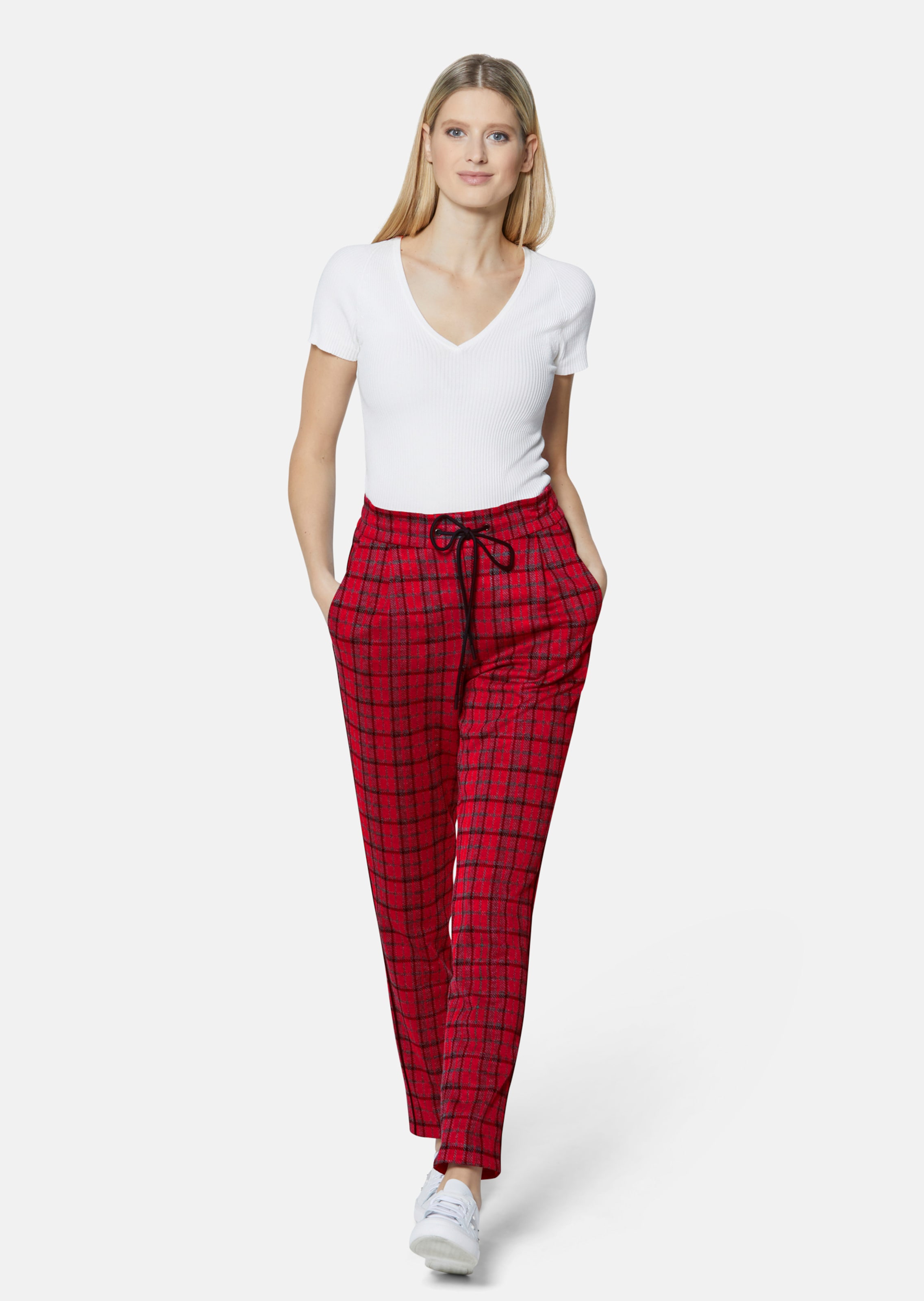 Fine jogging trousers with checked pattern in tango red black MADELEINE Fashion