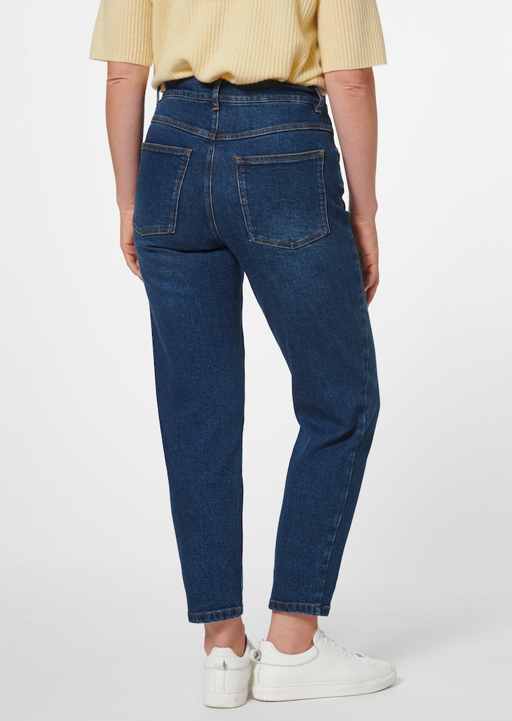 Jean coupe Slim Fit jambe droite 2