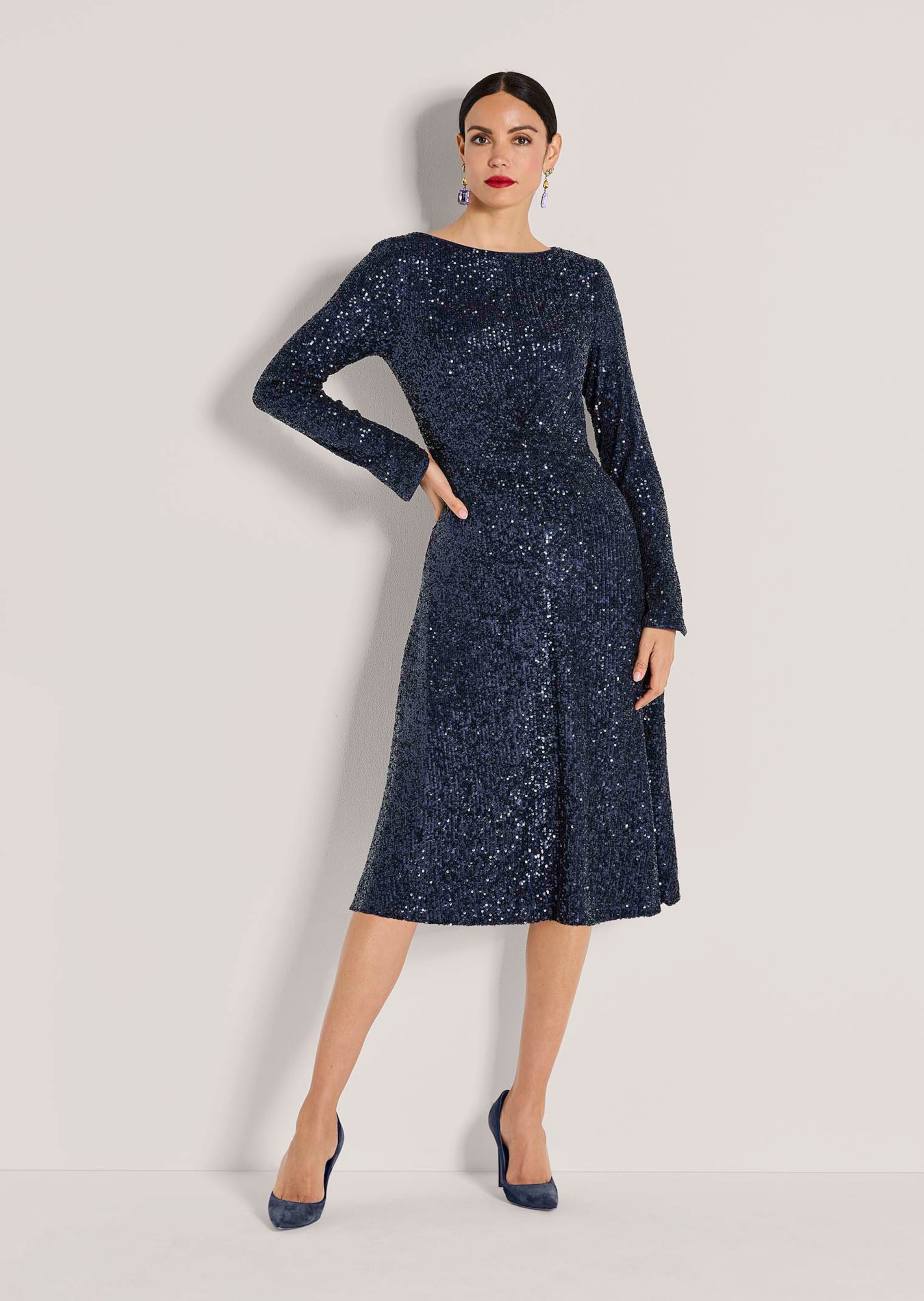 Cocktailkleid mit Pailletten
