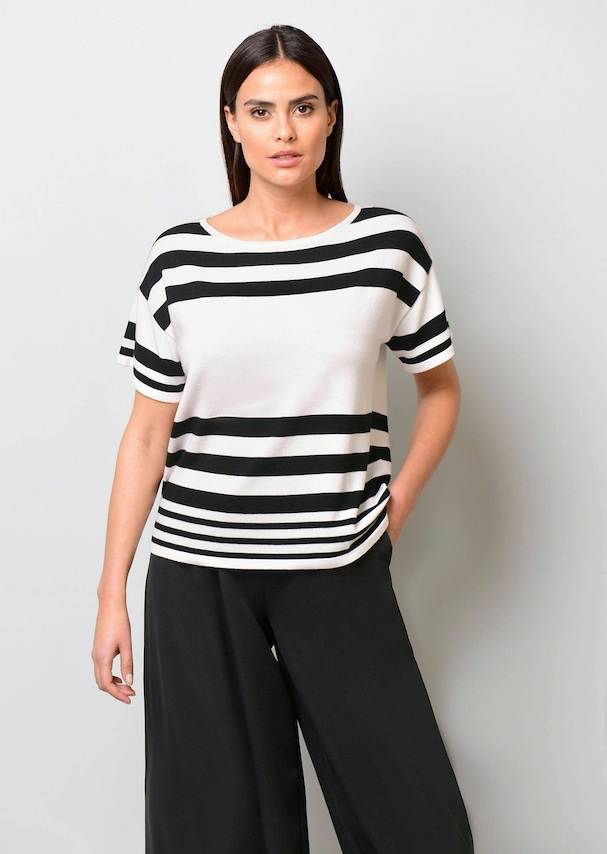 Hosenrock mit weitem Bein