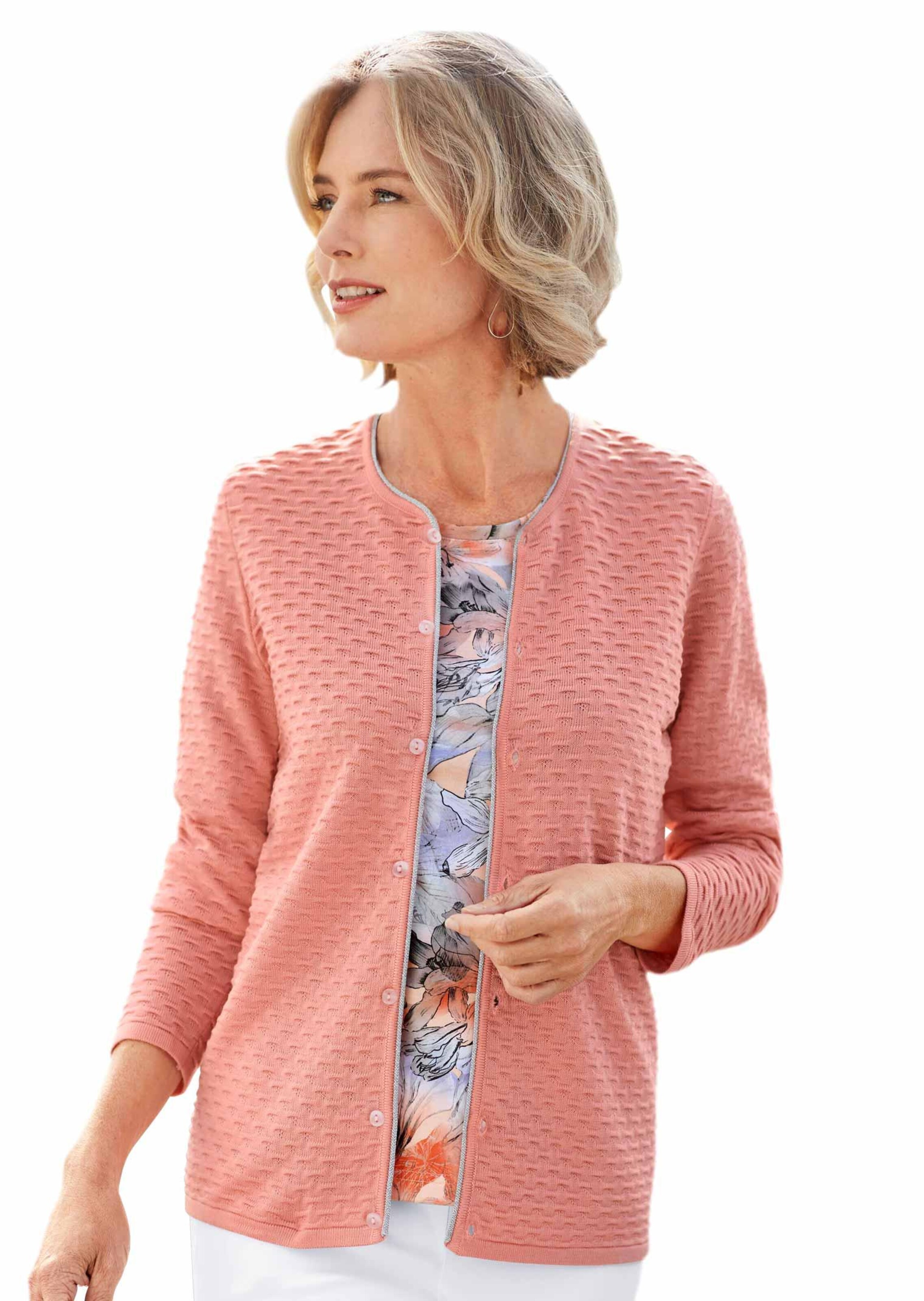 Strickjacke in raffinierter Struktur