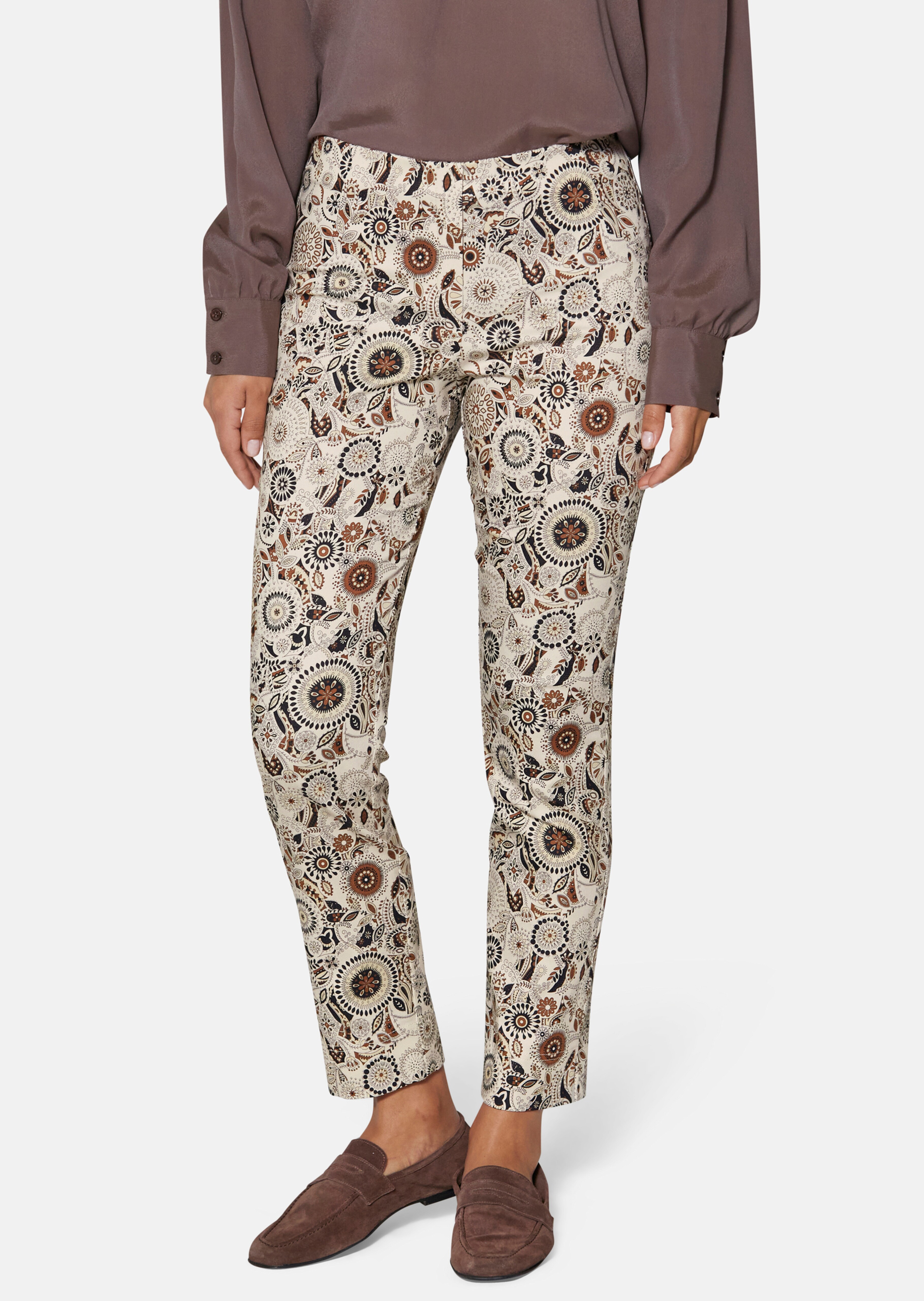 Schlanke Stretch-Hose mit Ethno-Print