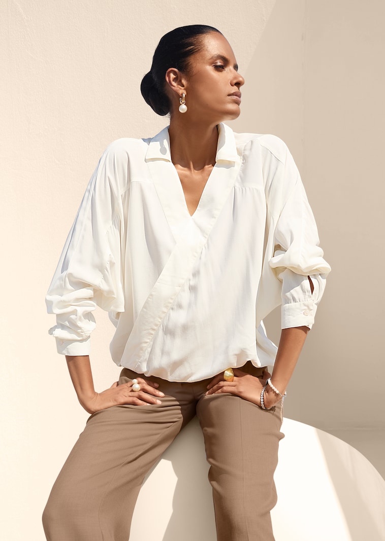 Bluse im Wickel-Look