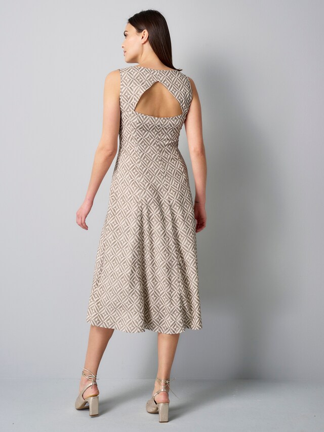 Kleid mit Cutout im Rücken 1