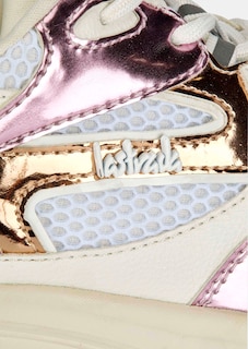 Sneakers thumbnail 3