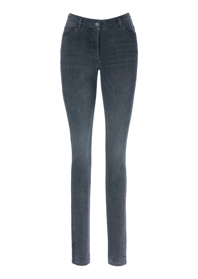 Enge Jeans mit Raffung